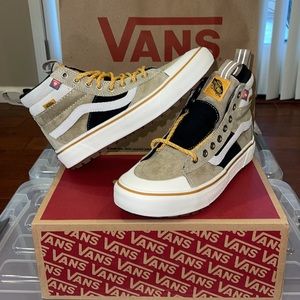 New VANS  SK8-Hi MTE 2 in Khaki / Black